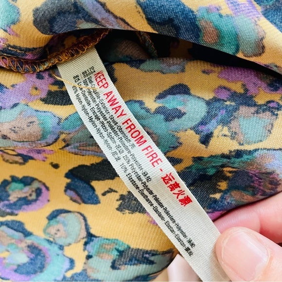 FREE PEOPLE Womens Brown Lace Printed Spaghetti Strap V Neck Tank Top Size: L - Picture 7 of 9